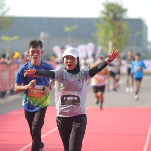 Race photo from KEDIRI HALF MARATHON 2026
