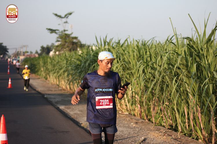 Race photo from Kediri Half Marathon 2024