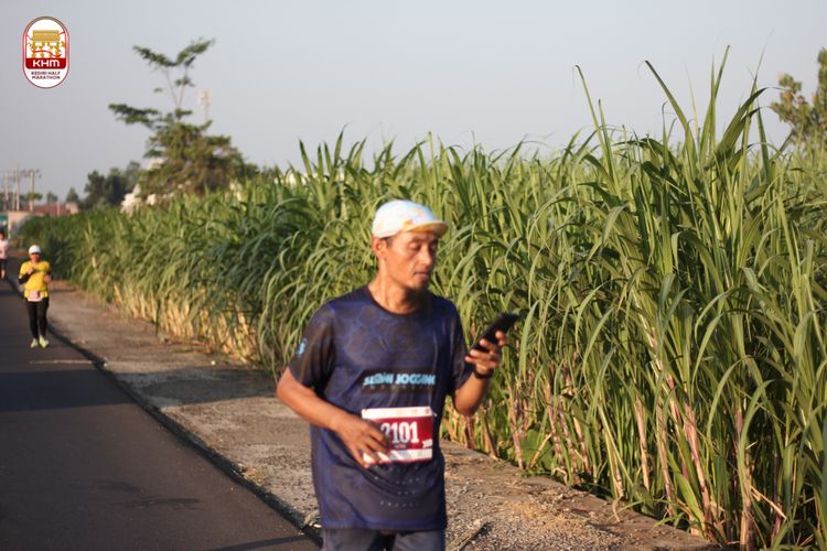 Race photo from Kediri Half Marathon 2024