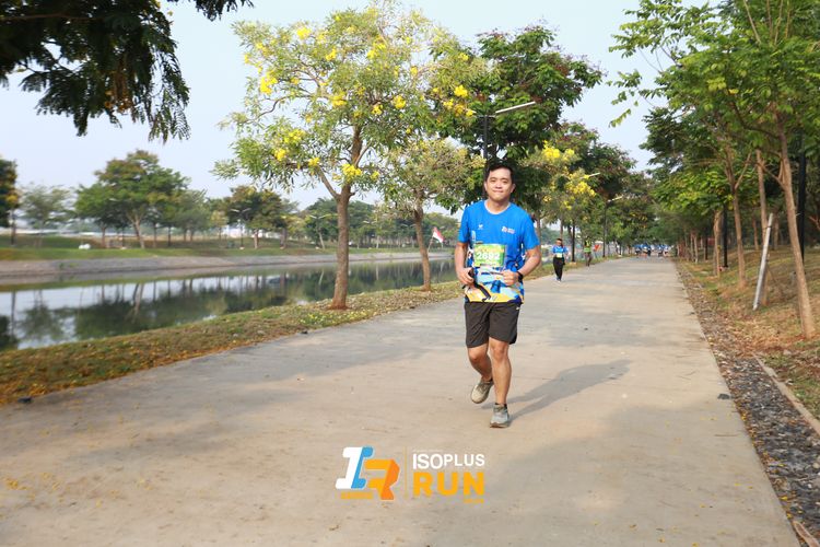 Race photo from ISOPlus Run 2024 Jakarta