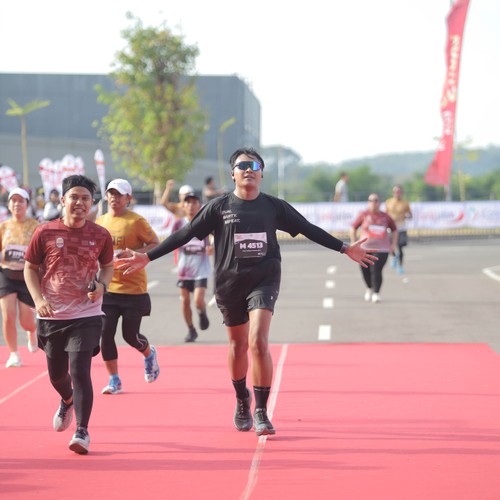 Race photo from KEDIRI HALF MARATHON 2026