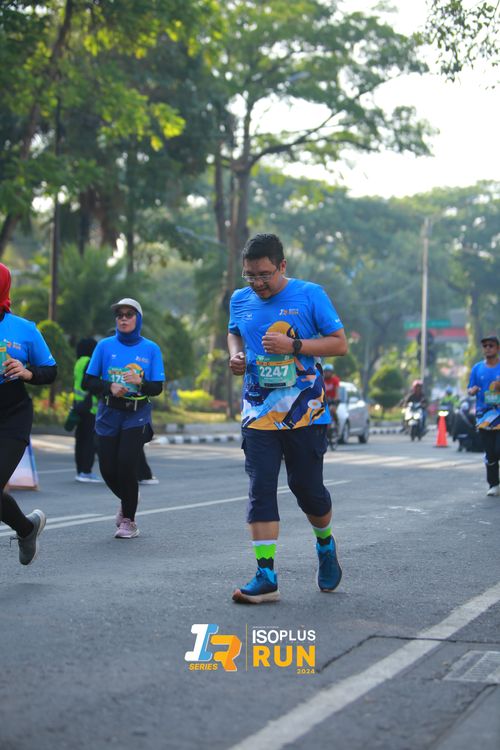 Race photo from Isoplus Run 2024 Surabaya