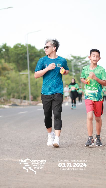 Race photo from Arutmin Borneo Run 2024