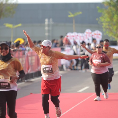 Race photo from KEDIRI HALF MARATHON 2026