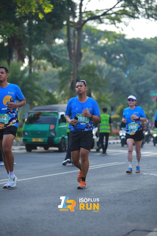 Race photo from Isoplus Run 2024 Surabaya