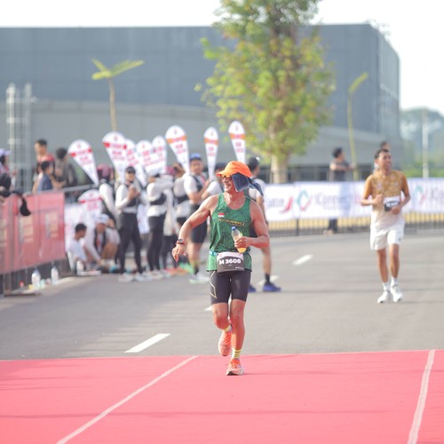 Race photo from KEDIRI HALF MARATHON 2026