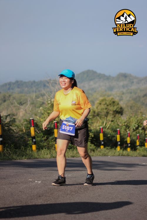 Race photo from Kelud Vertical Challenge 2024