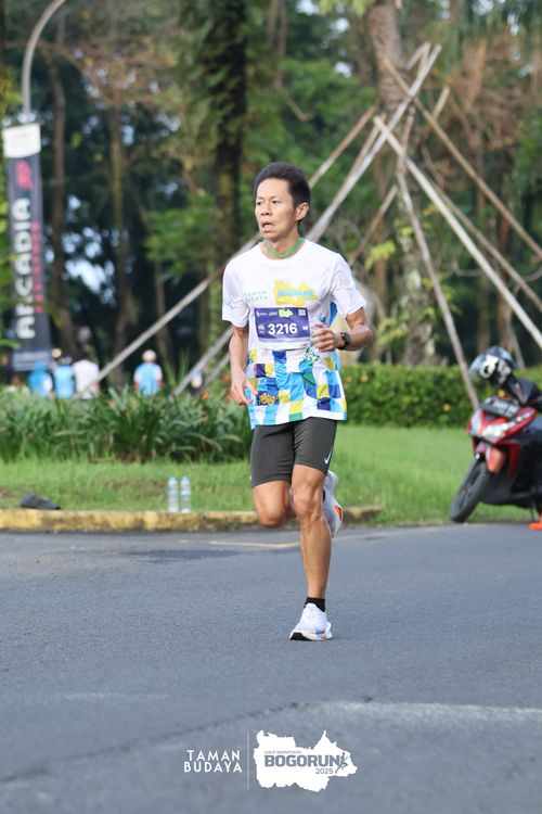 Race photo from Taman Budaya x BOGORUN 2025
