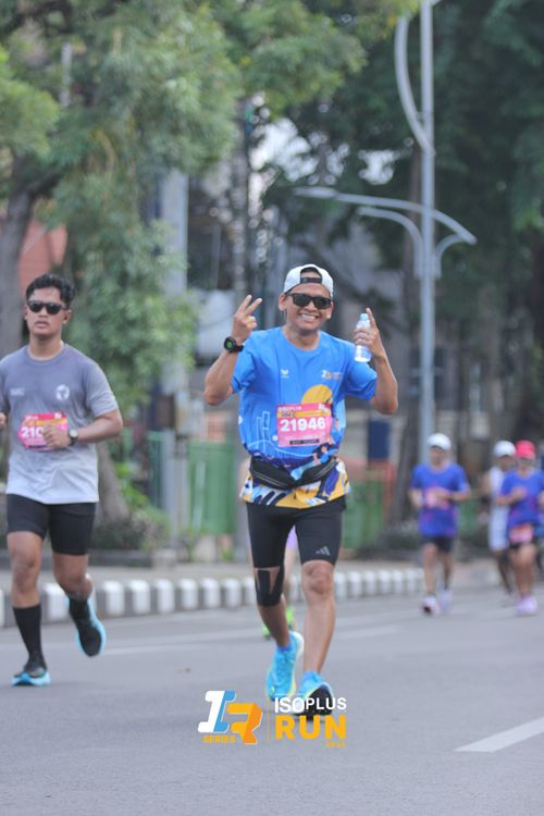 Race photo from Isoplus Run 2024 Surabaya