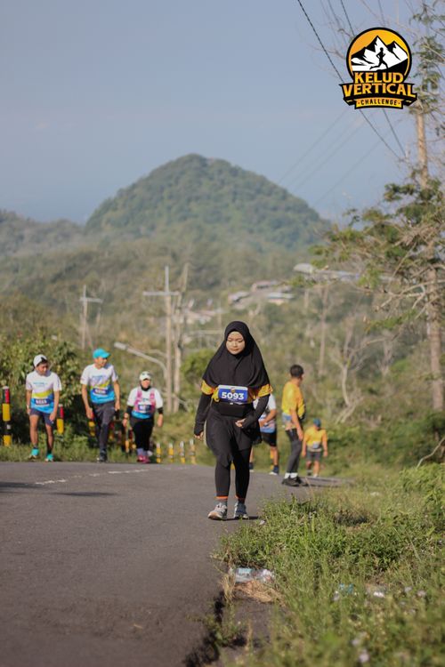 Race photo from Kelud Vertical Challenge 2024