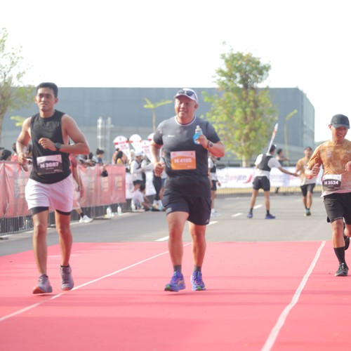 Race photo from KEDIRI HALF MARATHON 2026