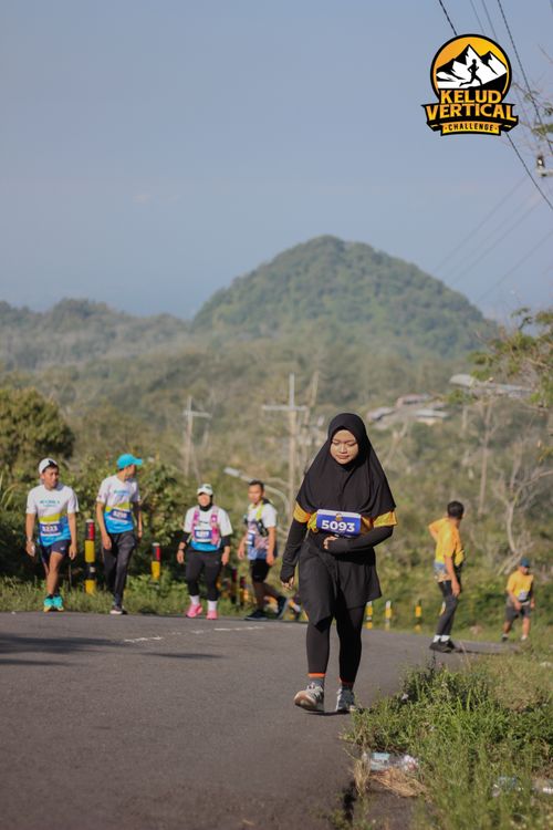 Race photo from Kelud Vertical Challenge 2024