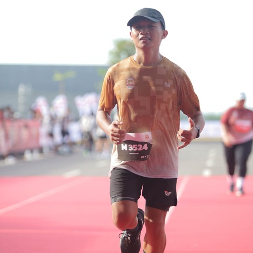 Race photo from KEDIRI HALF MARATHON 2026