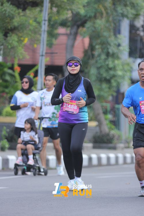 Race photo from Isoplus Run 2024 Surabaya