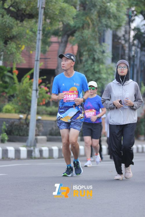 Race photo from Isoplus Run 2024 Surabaya