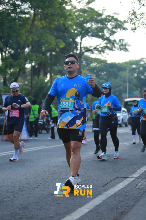 Race photo from Isoplus Run 2024 Surabaya