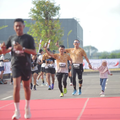 Race photo from KEDIRI HALF MARATHON 2026