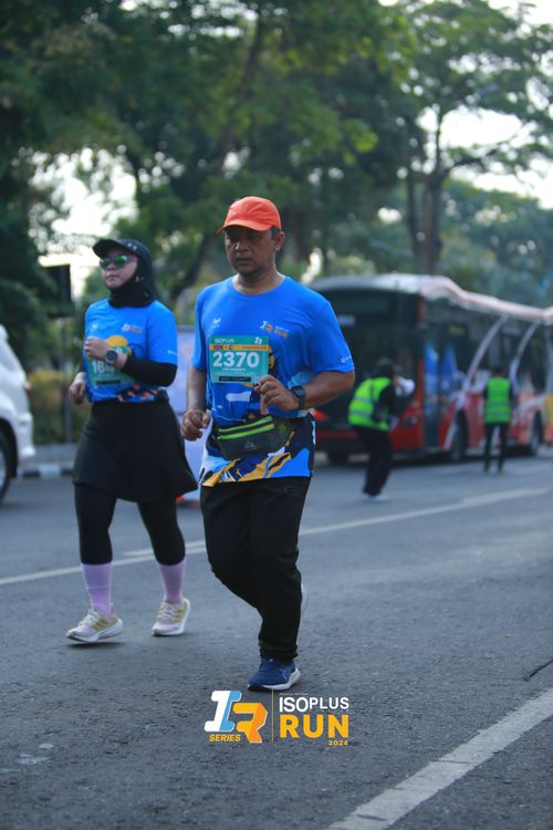 Race photo from Isoplus Run 2024 Surabaya