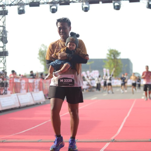 Race photo from KEDIRI HALF MARATHON 2026