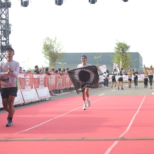 Race photo from KEDIRI HALF MARATHON 2026