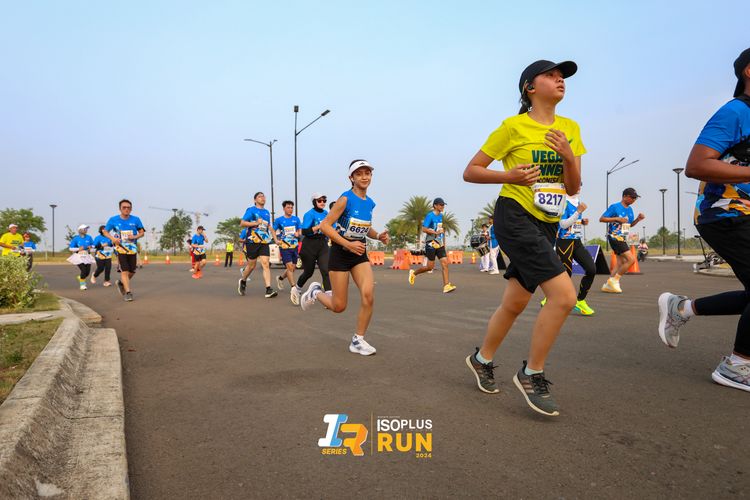 Race photo from ISOPlus Run 2024 Jakarta