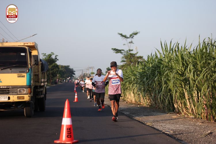 Race photo from Kediri Half Marathon 2024