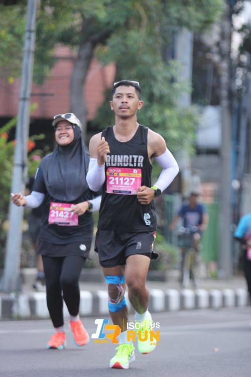 Race photo from Isoplus Run 2024 Surabaya