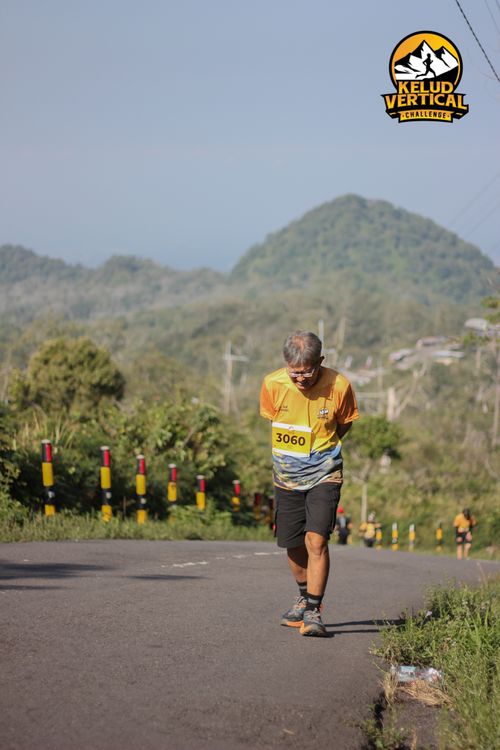 Race photo from Kelud Vertical Challenge 2024