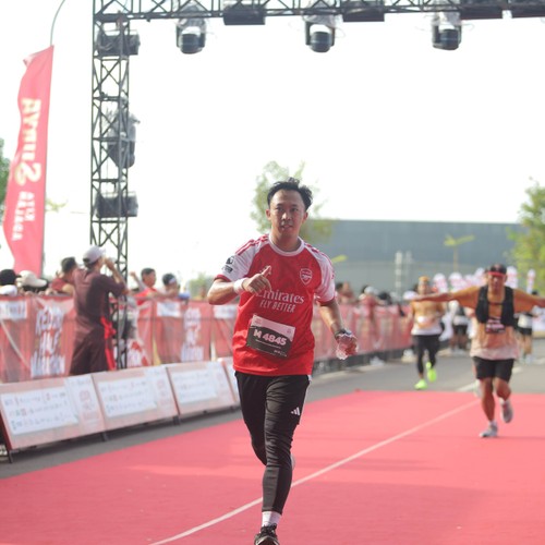 Race photo from KEDIRI HALF MARATHON 2026