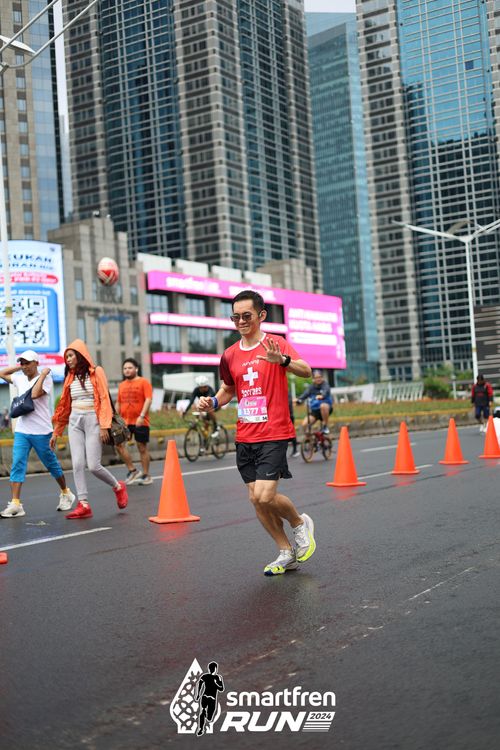 Race photo from Smartfren Run 2024