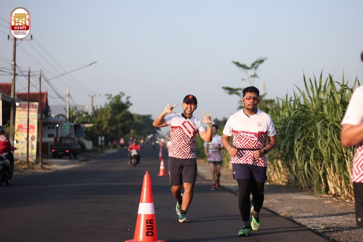 Race photo from Kediri Half Marathon 2024