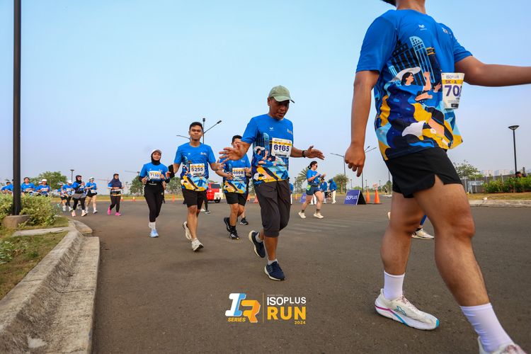 Race photo from ISOPlus Run 2024 Jakarta