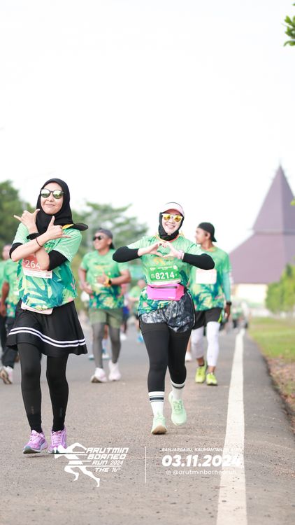 Race photo from Arutmin Borneo Run 2024