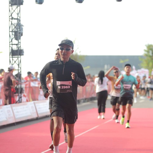 Race photo from KEDIRI HALF MARATHON 2026