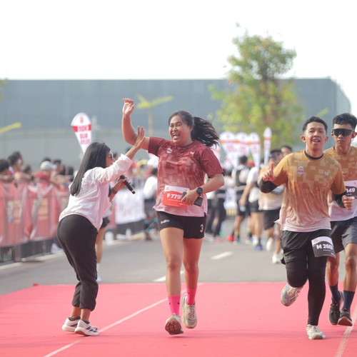 Race photo from KEDIRI HALF MARATHON 2026