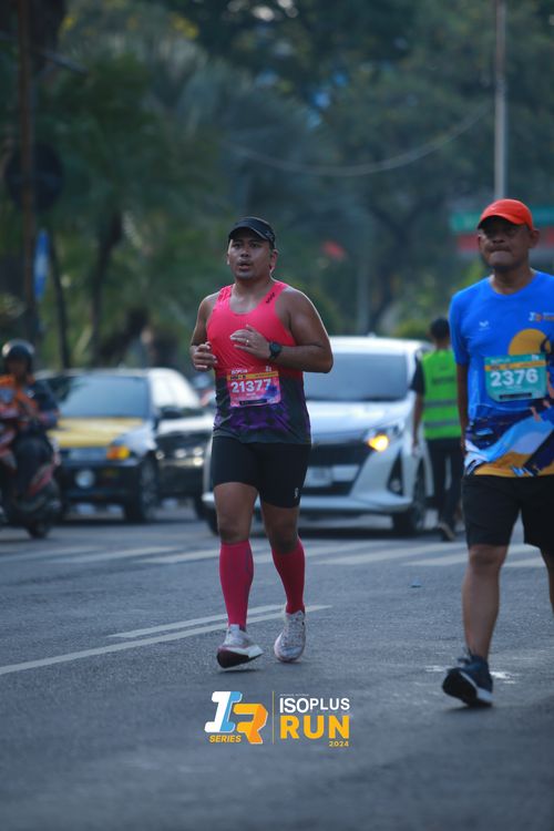 Race photo from Isoplus Run 2024 Surabaya