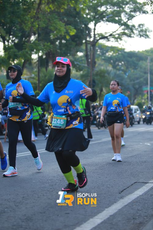 Race photo from Isoplus Run 2024 Surabaya