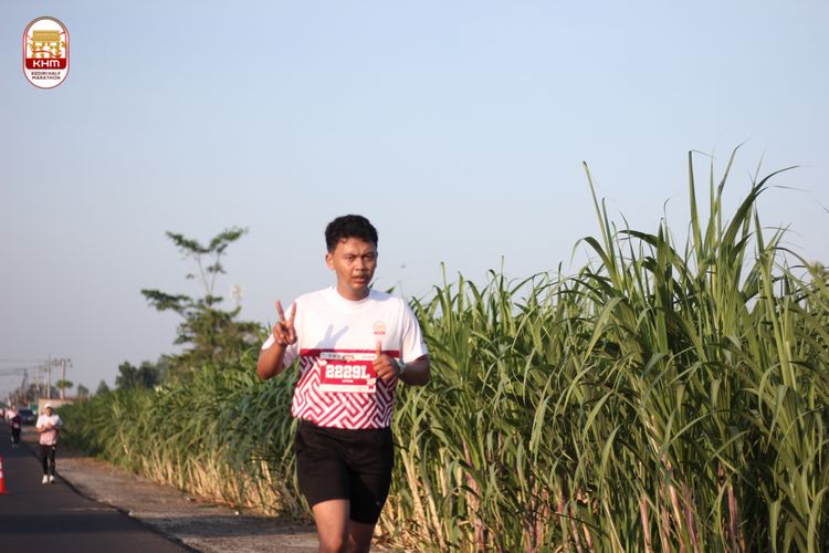Race photo from Kediri Half Marathon 2024