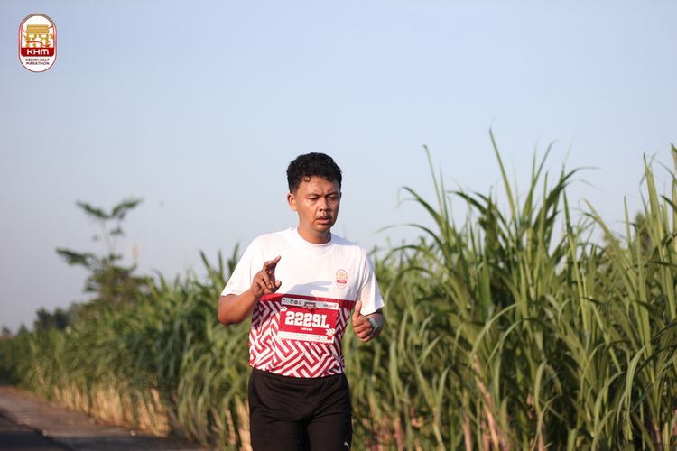 Race photo from Kediri Half Marathon 2024