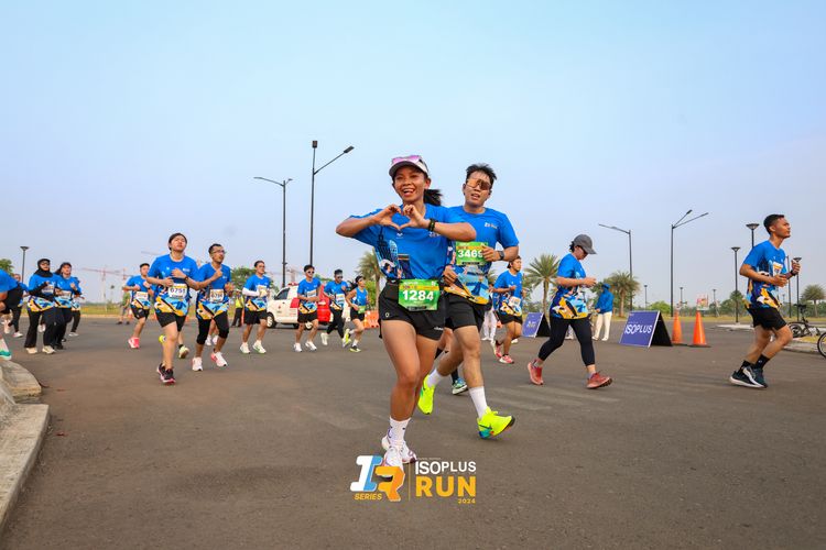 Race photo from ISOPlus Run 2024 Jakarta