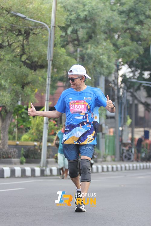 Race photo from Isoplus Run 2024 Surabaya