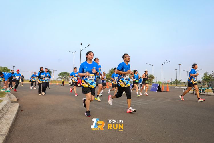 Race photo from ISOPlus Run 2024 Jakarta
