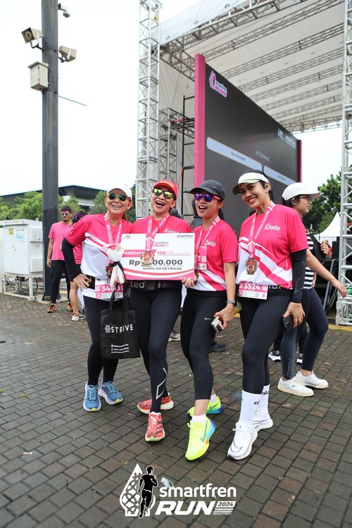 Race photo from Smartfren Run 2024