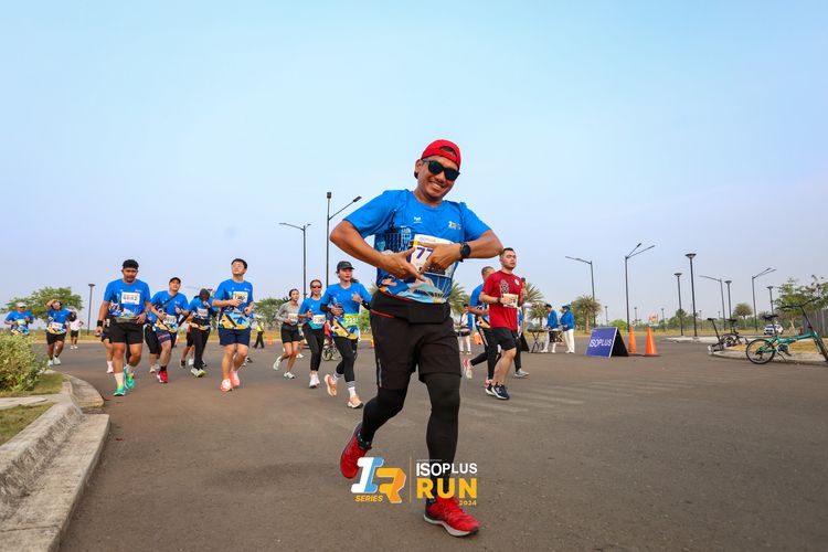 Race photo from ISOPlus Run 2024 Jakarta