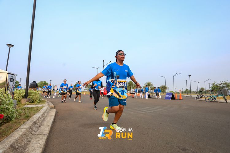 Race photo from ISOPlus Run 2024 Jakarta