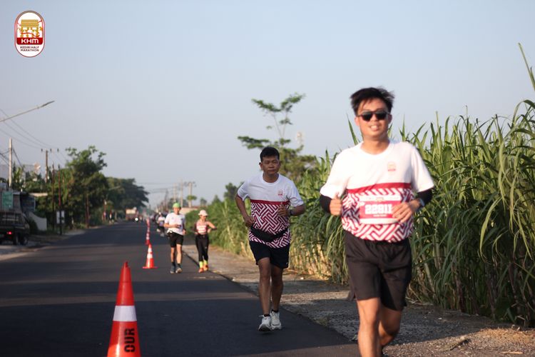 Race photo from Kediri Half Marathon 2024