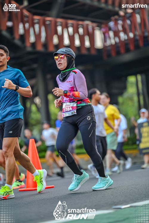 Race photo from Smartfren Run 2025 