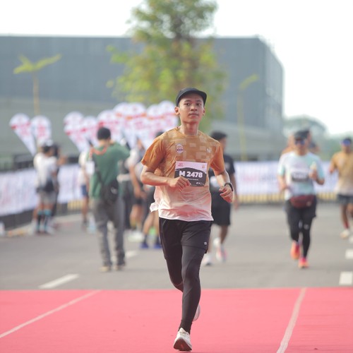 Race photo from KEDIRI HALF MARATHON 2026