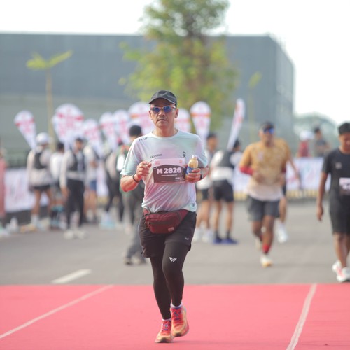 Race photo from KEDIRI HALF MARATHON 2026