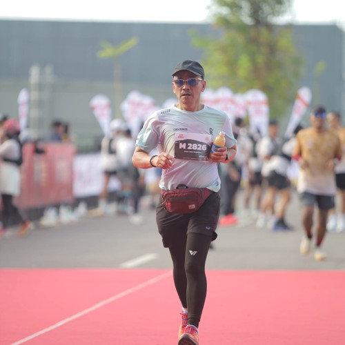 Race photo from KEDIRI HALF MARATHON 2026